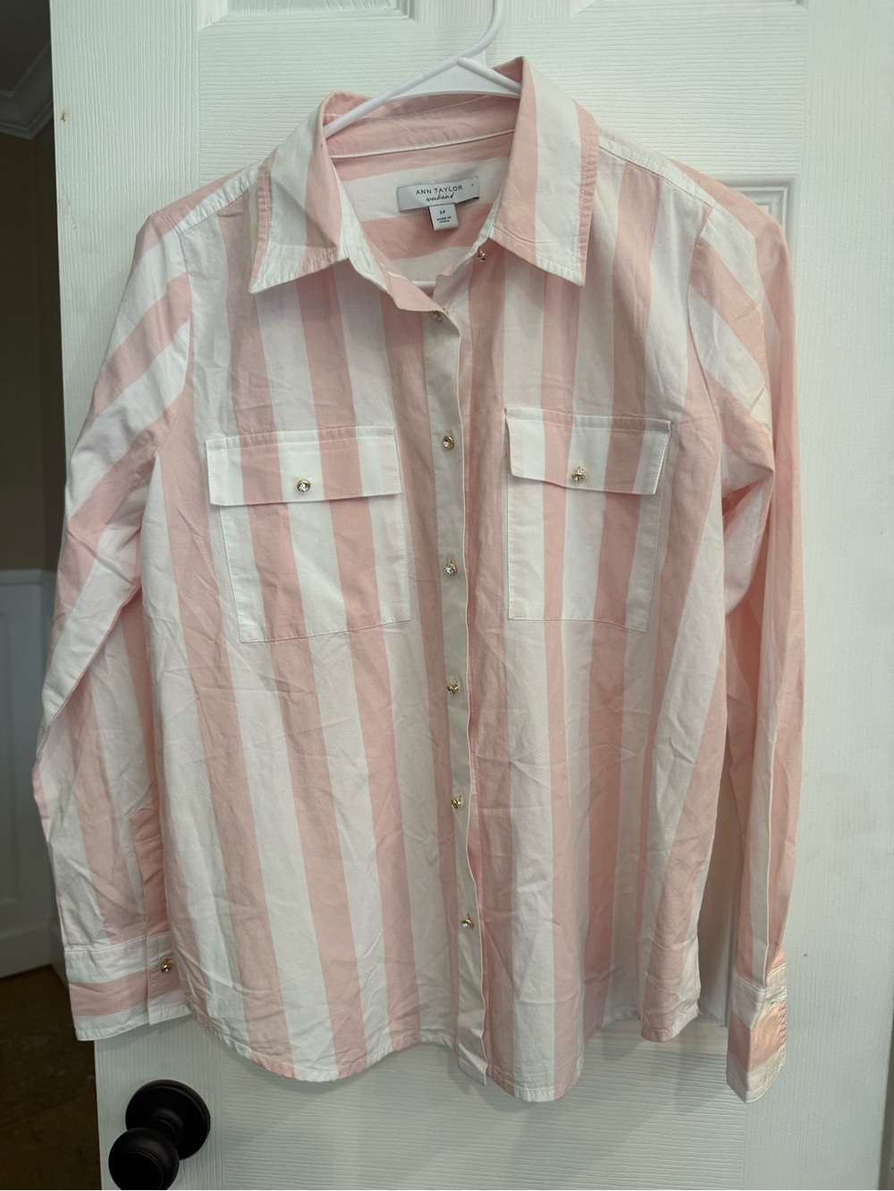 Ann Taylor Women’s  Pink & White Striped Button-Down Shirt